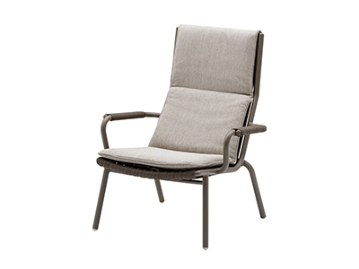 マタロハイバックラウンジアームチェア