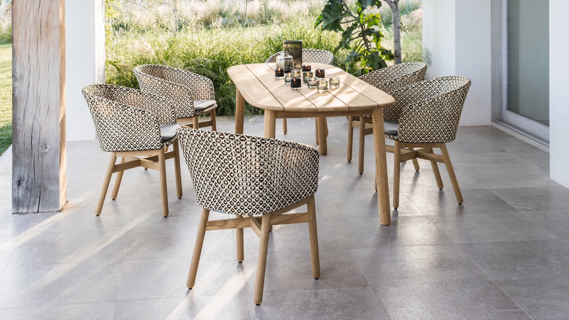 mood_dining_dedon_mbrace